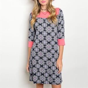 Final Sale | Navy and Coral 3/4 Sleeve Shift Tunic Paisley Dress